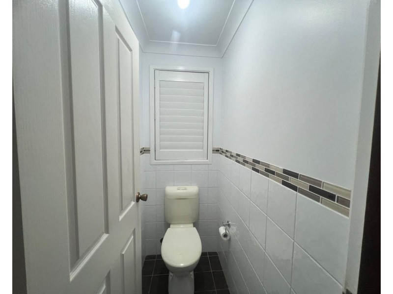 14 Glen Osmond Crescent, Bossley Park NSW 2176