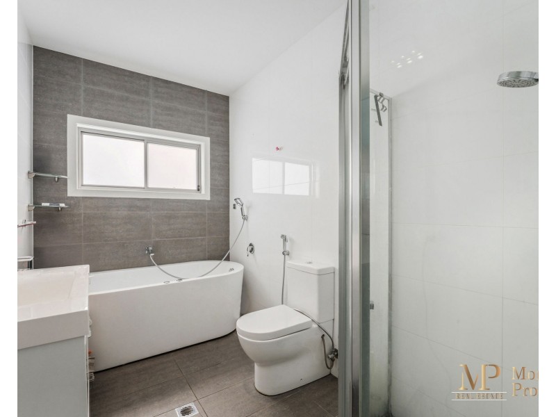 5B Queen Street, Guildford NSW 2161