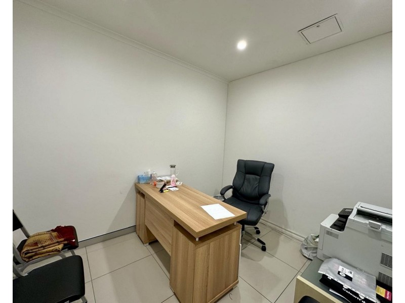 23/39 Earl Street, Merrylands NSW 2160