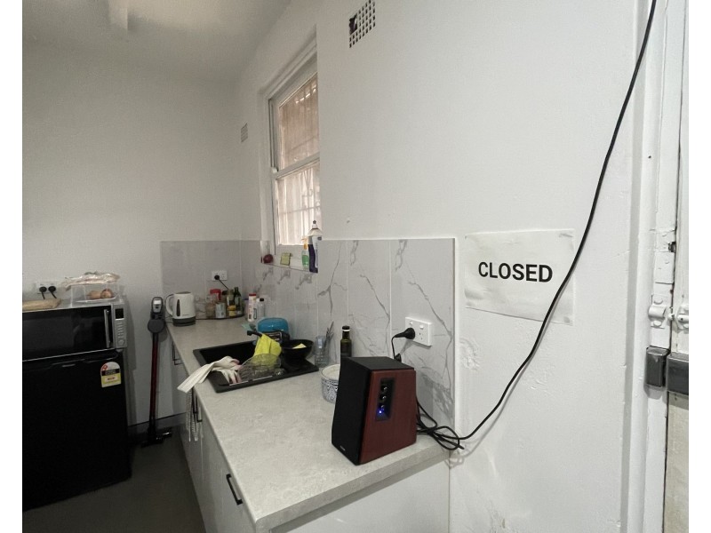 2/27 Merrylands Road, Merrylands NSW 2160