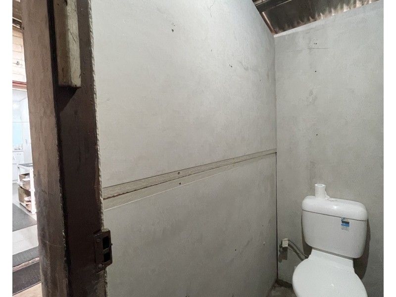 2/27 Merrylands Road, Merrylands NSW 2160