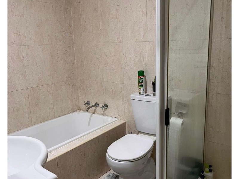 7/39 Earl street, Merrylands NSW 2160
