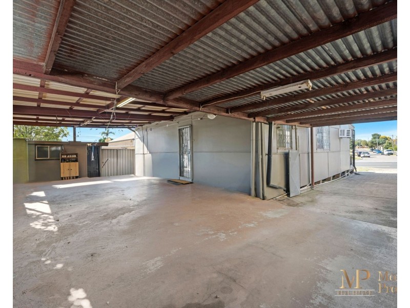 58 Woodville Road, Granville NSW 2142