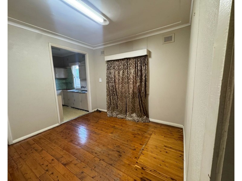 17 Mary street, Merrylands NSW 2160