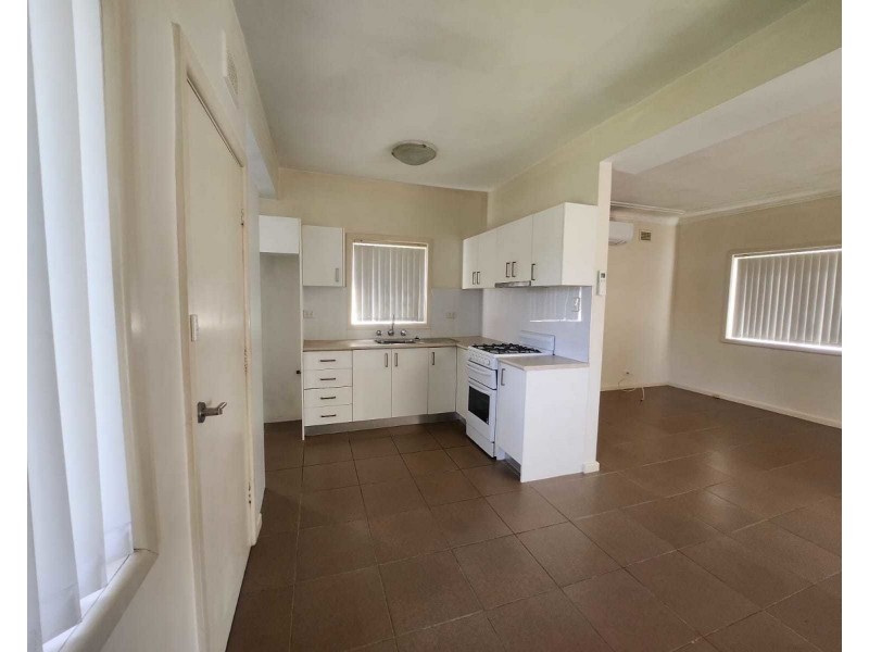 123 Hampden road, South Wentworthville NSW 2145