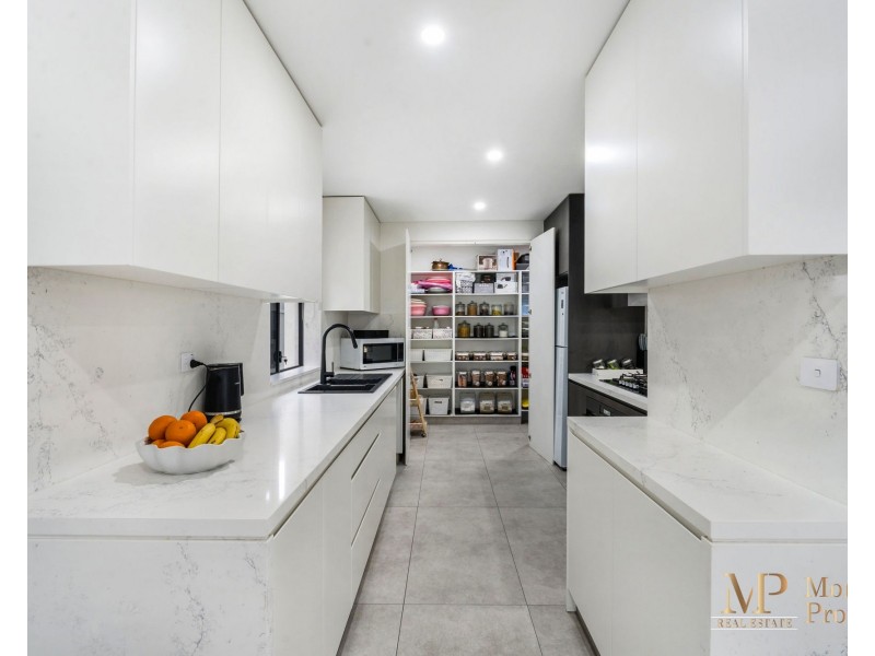 94 Hampden Rd, South Wentworthville NSW 2145