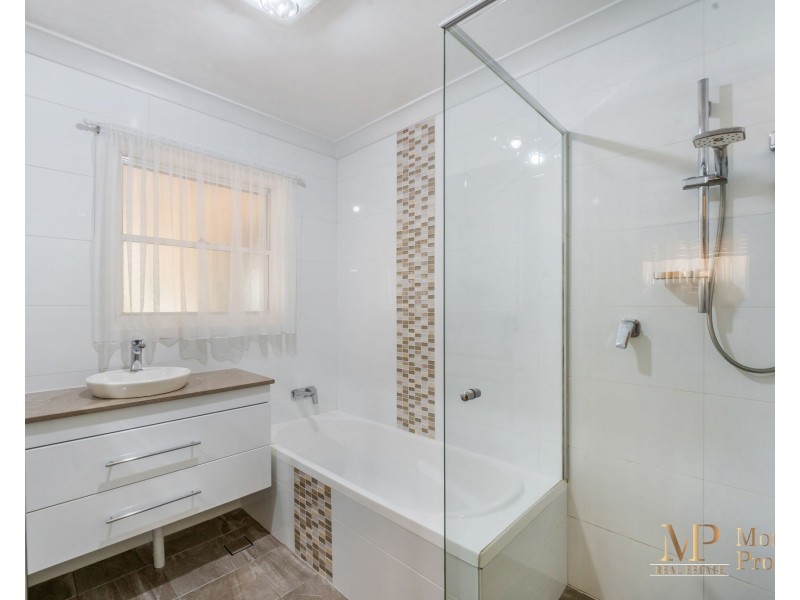 2 Walter Place, Greystanes NSW 2145