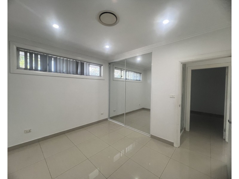 9 Royal Place, Greystanes NSW 2145