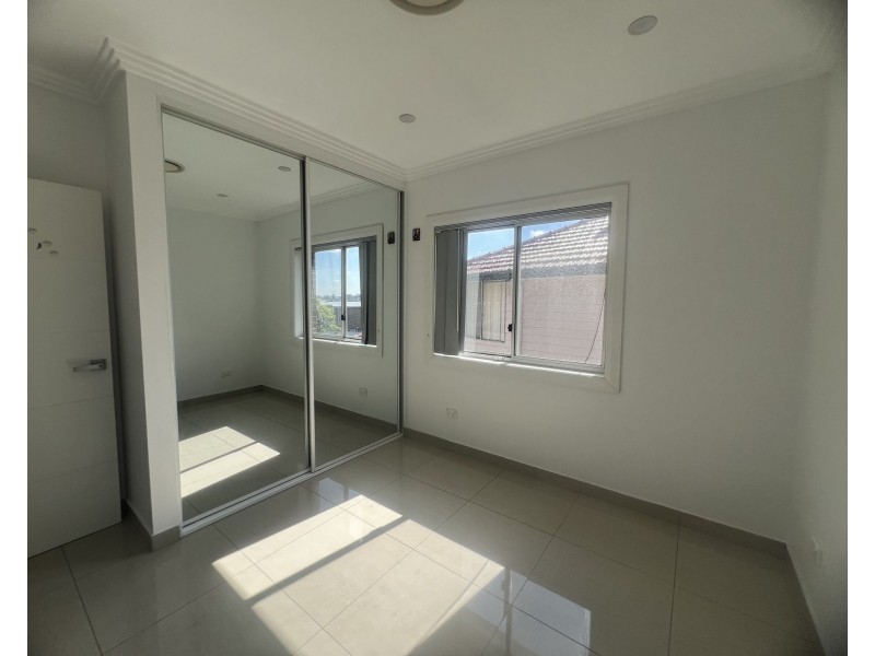 9 Royal Place, Greystanes NSW 2145