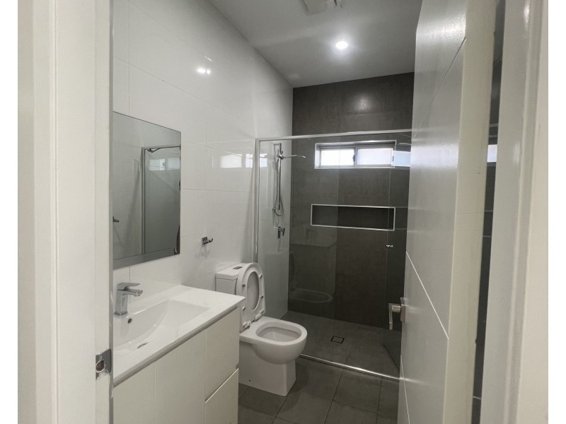 9 Royal Place, Greystanes NSW 2145