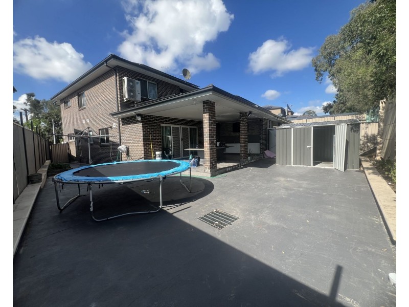 9 Royal Place, Greystanes NSW 2145