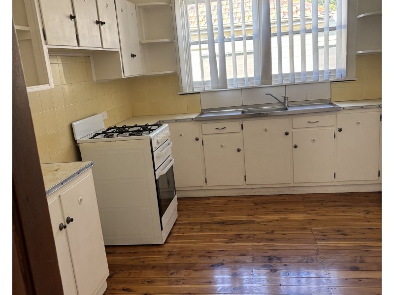 71 Military rd, Merrylands NSW 2160