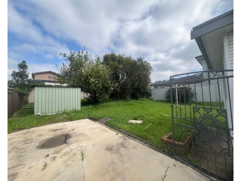 12 Damien Avenue, Greystanes NSW 2145