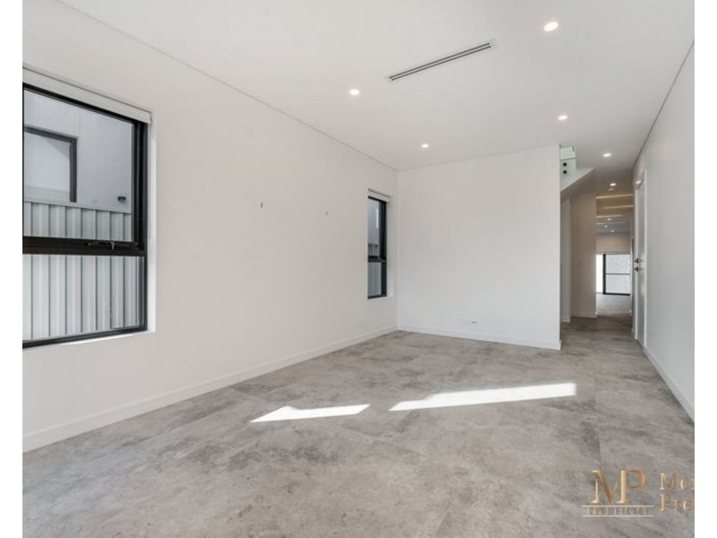 3B Hinchen street, Guildford NSW 2161