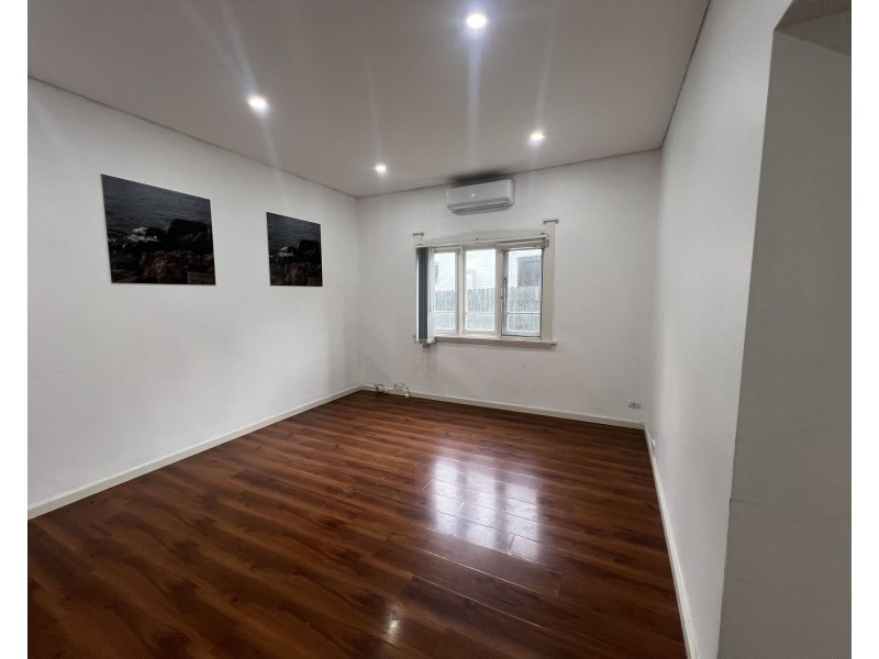 17 TELOPEA AVENUE, Homebush West NSW 2140