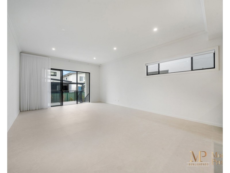 34c Arcadia street, Merrylands NSW 2160