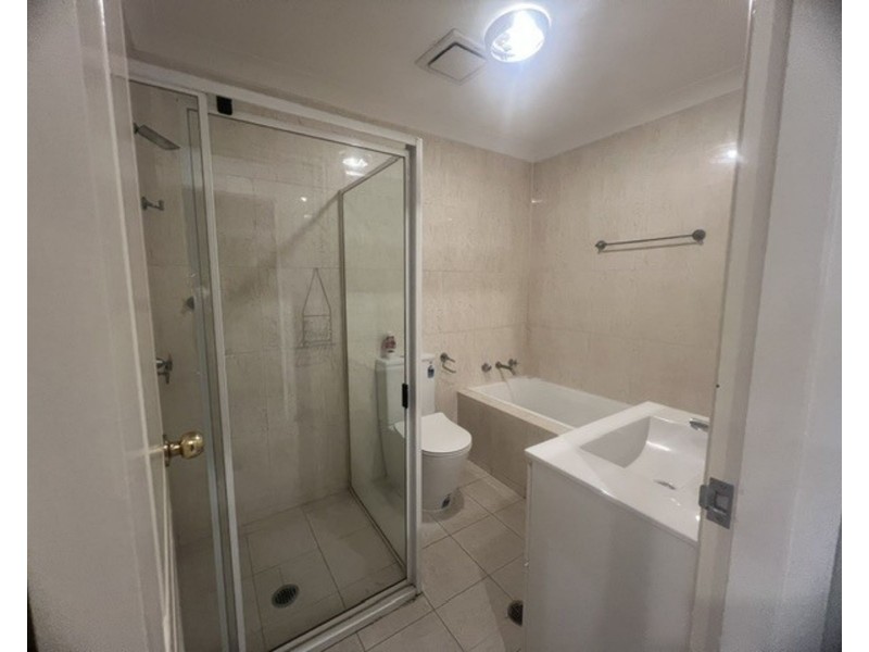 3 39 Earl street, Merrylands NSW 2160