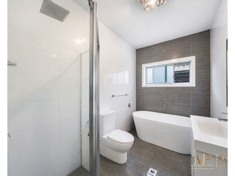 5 Queen street, Guildford West NSW 2161