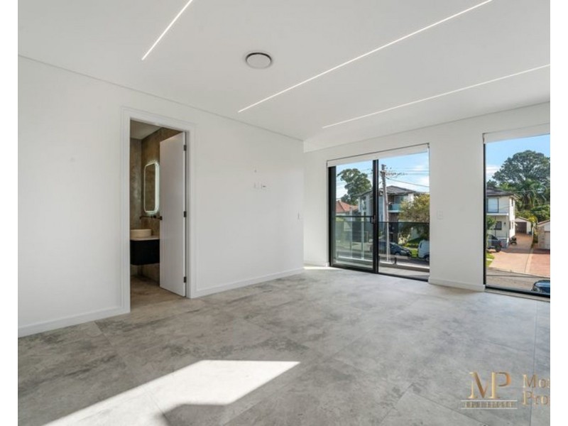 3B Hinchen street, Guildford NSW 2161