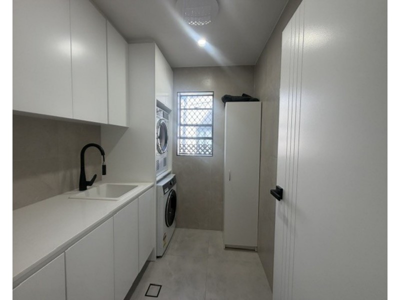 122 Fairfield Road, Fairfield NSW 2165