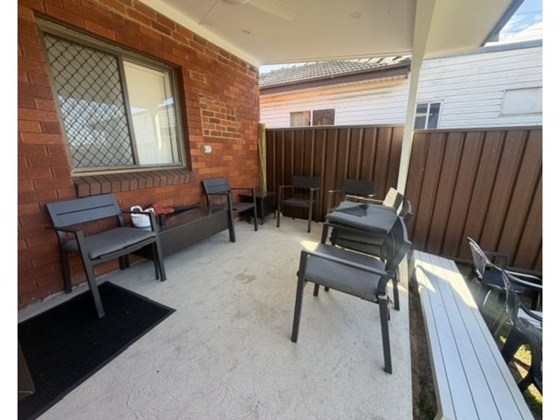 122 Fairfield Road, Fairfield NSW 2165