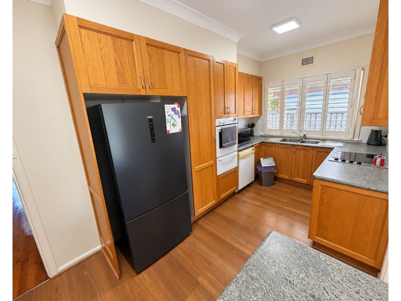 48 Brian St, Merrylands NSW 2160