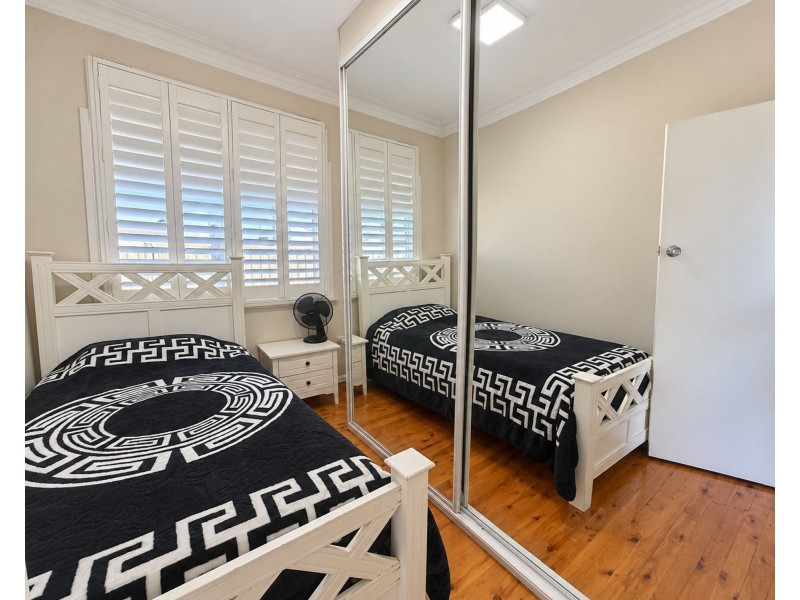48 Brian St, Merrylands NSW 2160
