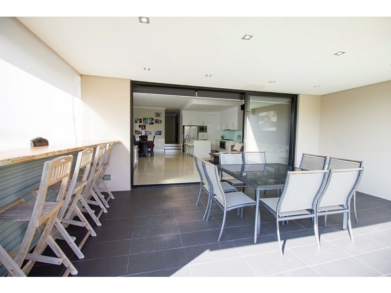 8a Giles Street, Chifley NSW 2036