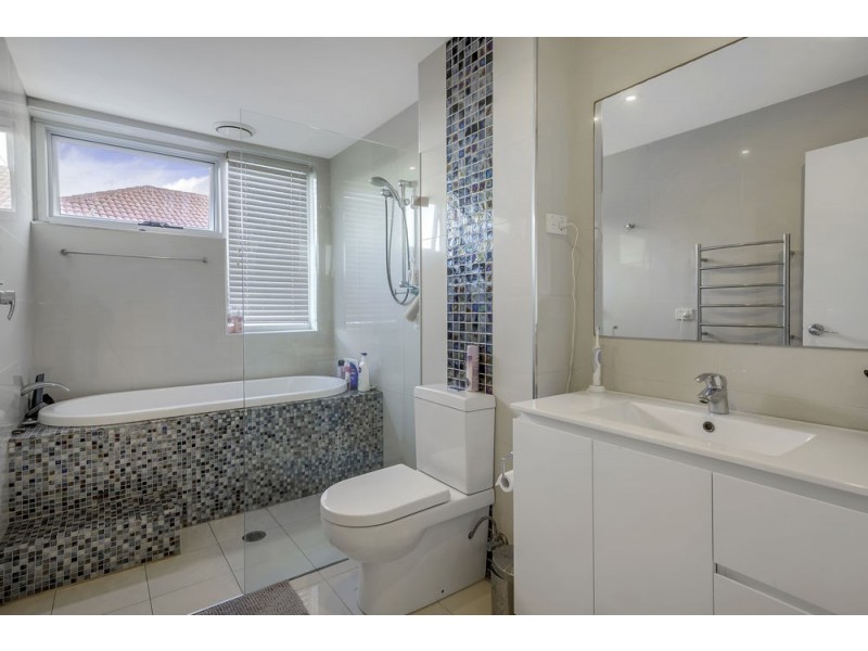 2/2 Severn Street, Maroubra NSW 2035