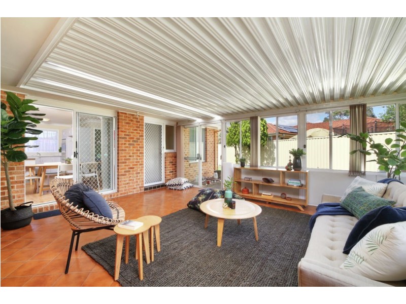 11 Betty Anne place, Mardi NSW 2259