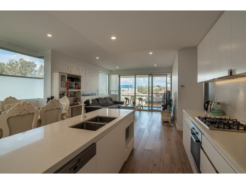9/3 Severn Street, Maroubra NSW 2035
