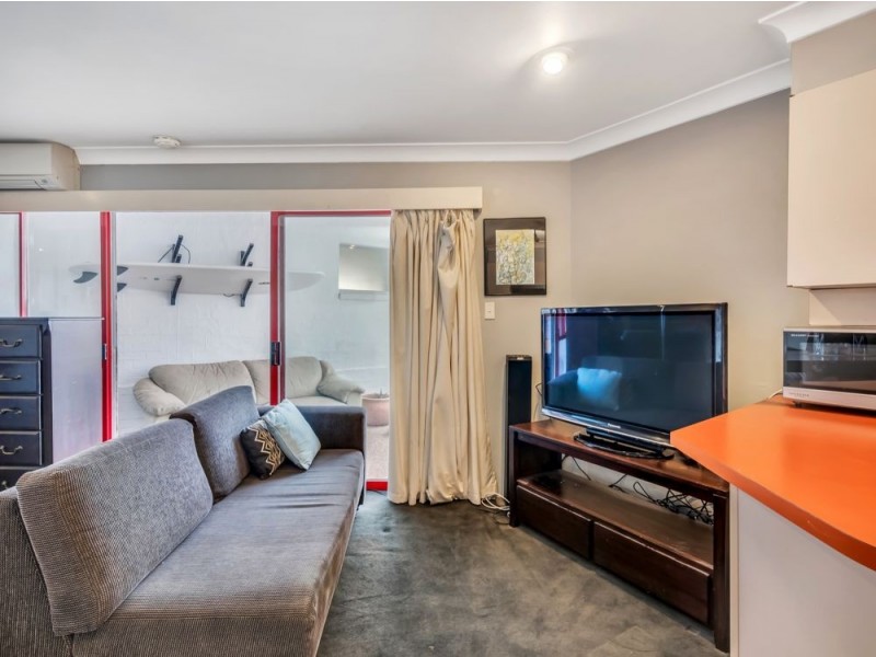 28/5 Campbell Parade, Bondi Beach NSW 2026