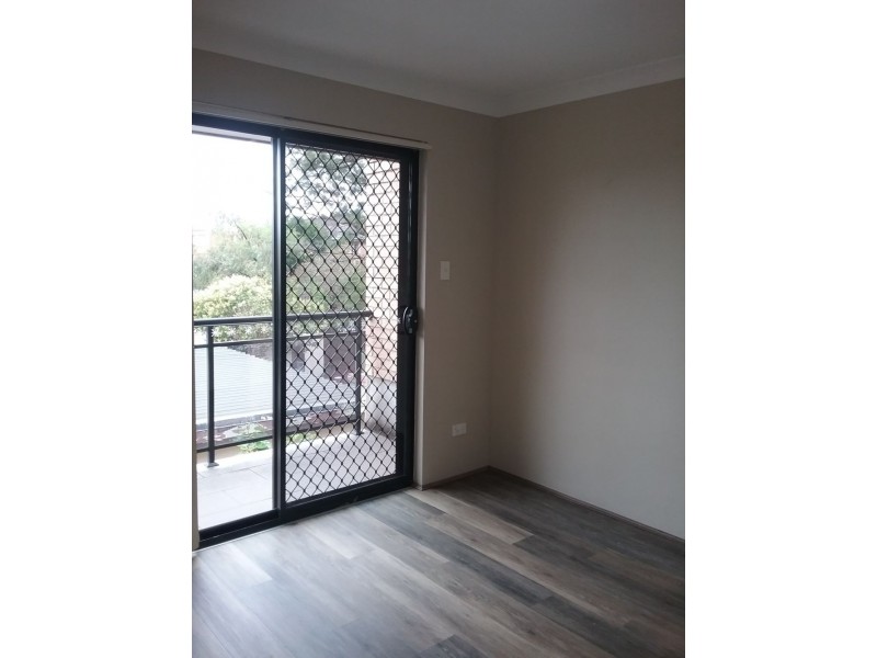 2/31 New Orleans Crescent, Maroubra NSW 2035