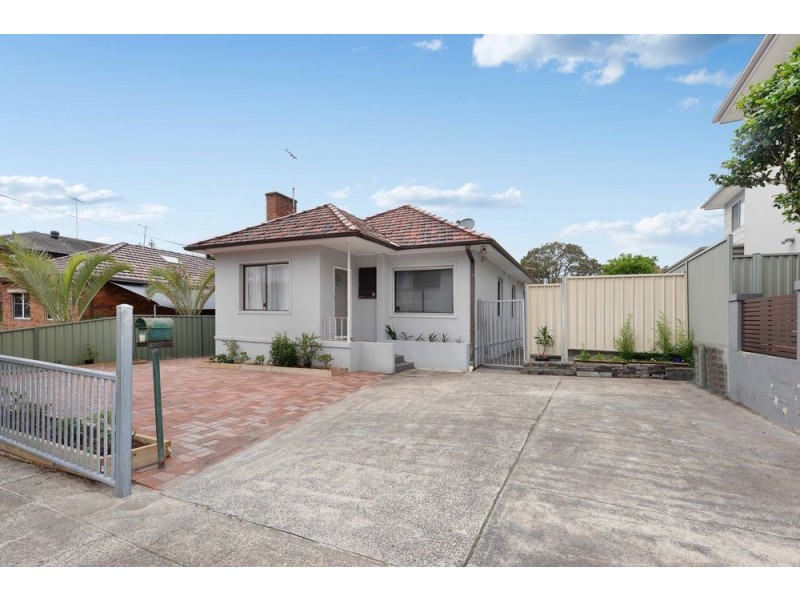 33 Fraser Avenue, Eastgardens NSW 2036