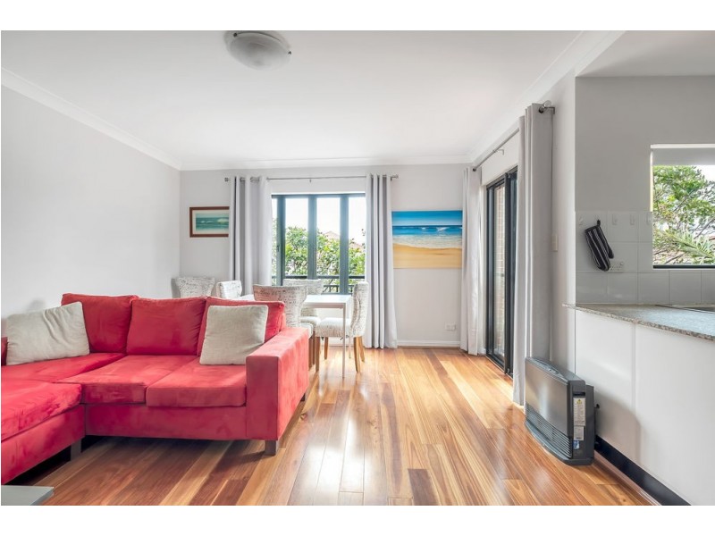 6/2-4 Fenton Avenue, Maroubra NSW 2035