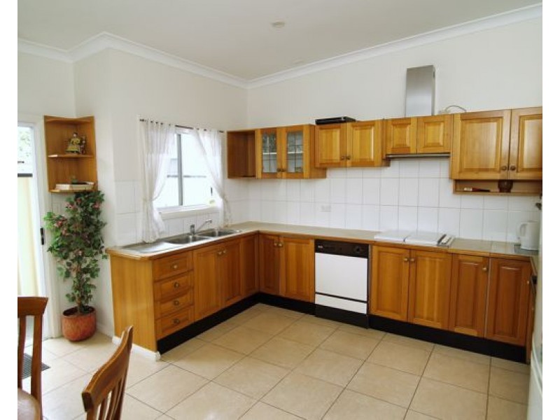 2/222 Addison Road, Marrickville NSW 2204