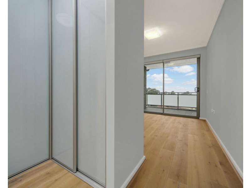 14/19-23 Forest Road, Hurstville NSW 2220