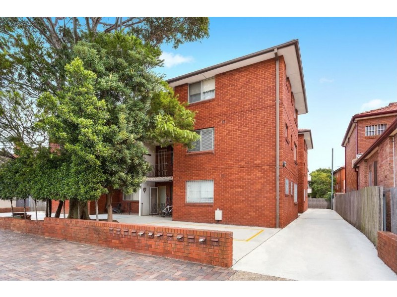 2/12-14 Woodbury Street, Marrickville NSW 2204