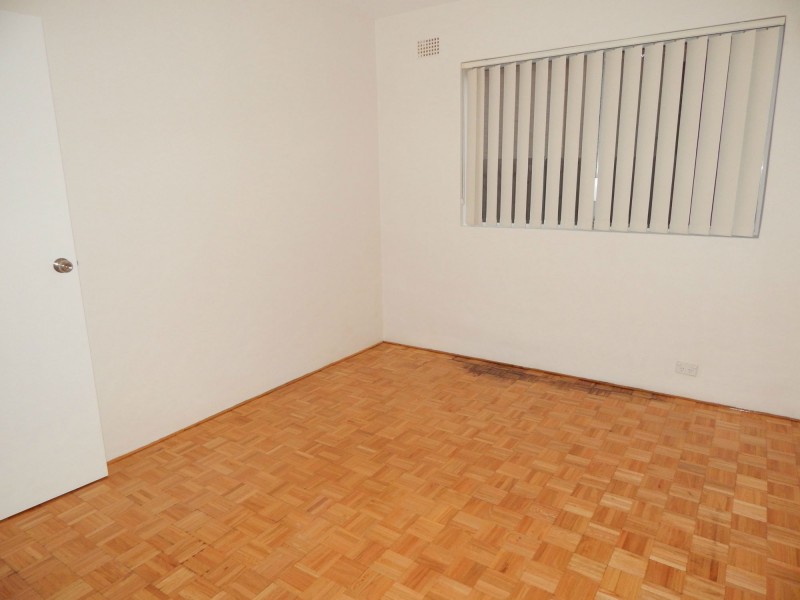 2/12-14 Woodbury Street, Marrickville NSW 2204