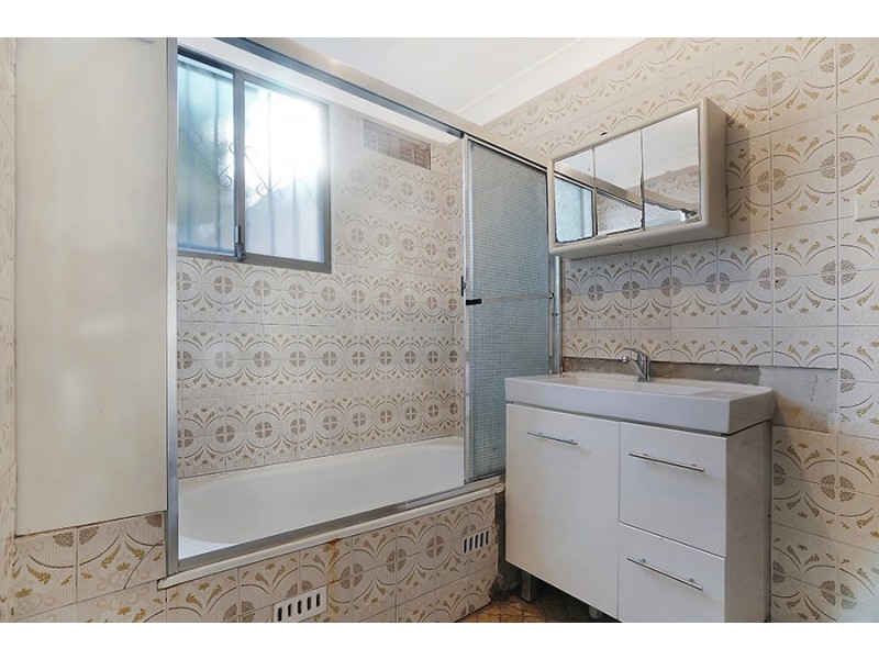 1/8 Frederick Street, Petersham NSW 2049