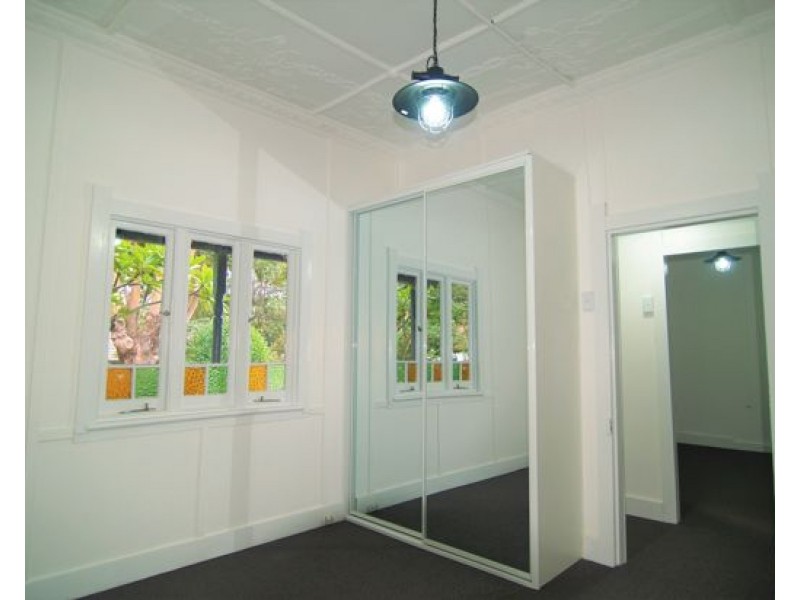 62 Wardell Rd, Earlwood NSW 2206