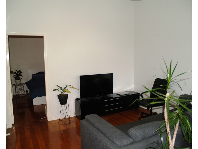 2/25 The Boulevarde, Lewisham NSW 2049