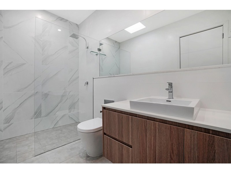 16/111-115 New Canterbury Road, Petersham NSW 2049