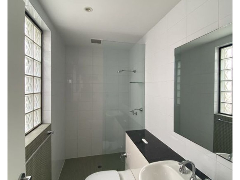 8 /90-92 Audley Street, Petersham NSW 2049