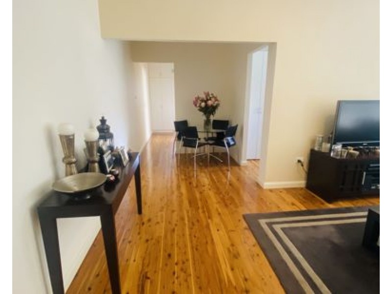 4/111 Homer Street, Earlwood NSW 2206