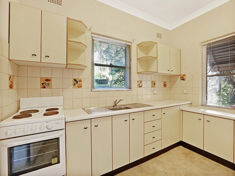 13 Dibble Avenue, Marrickville NSW 2204