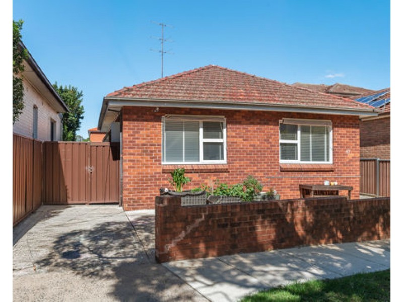 67 Riverside Crescent, Dulwich Hill NSW 2203
