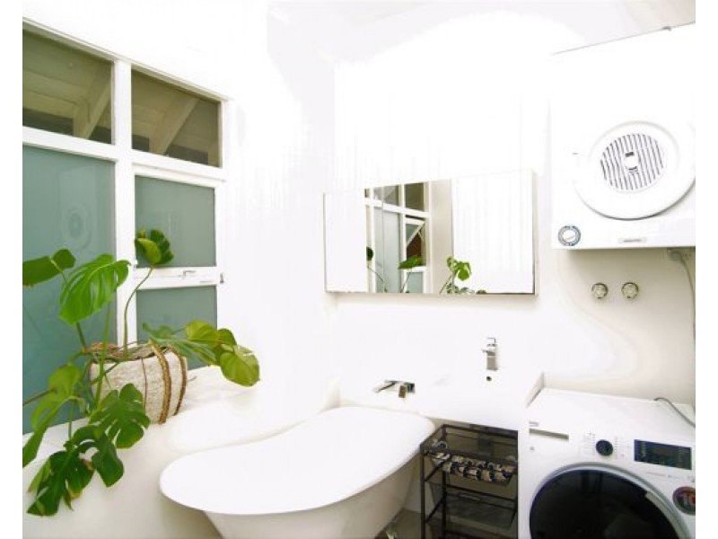1/260 New Canterbury Road, Lewisham NSW 2049