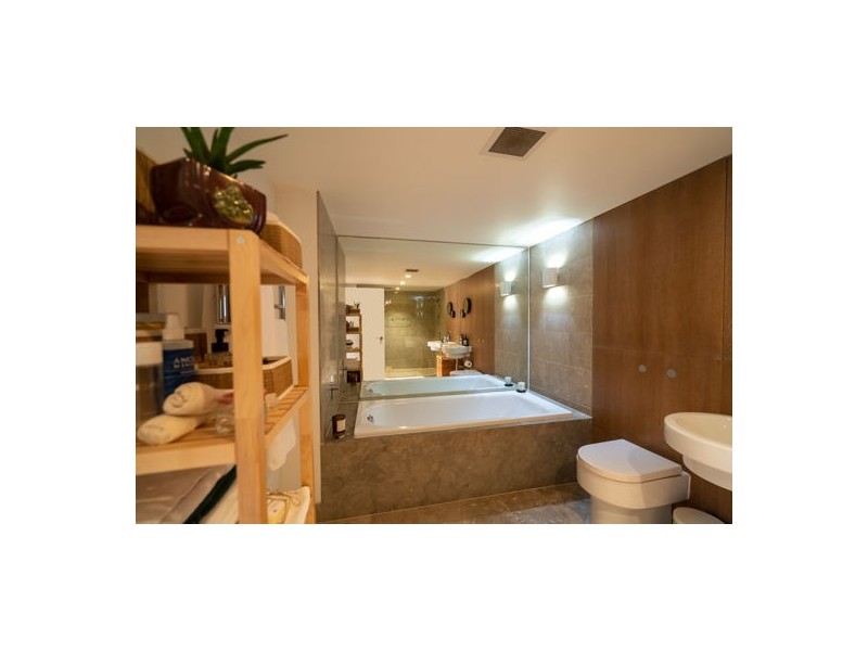 202/152 Campbell Parade, Bondi Beach NSW 2026