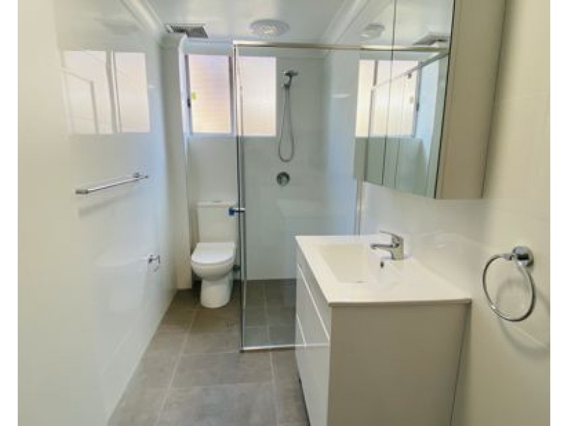 2/10 Hampstead Road, Homebush West NSW 2140